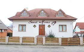 Sweet Home Apartments